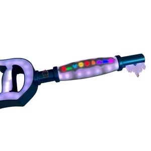 Disneyland 70th interactive park key (no pin)
